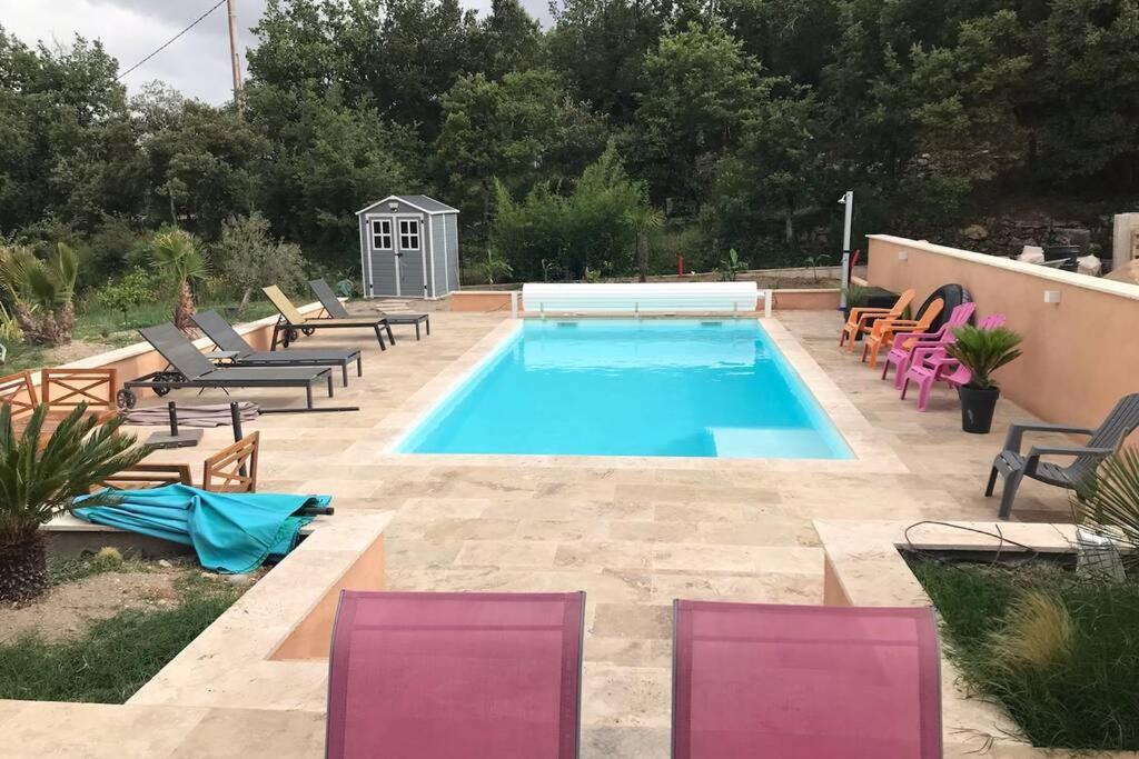 Logement Attenant A Une Villa T2 Avec Terrasse . Besse-sur-Issole Bagian luar foto